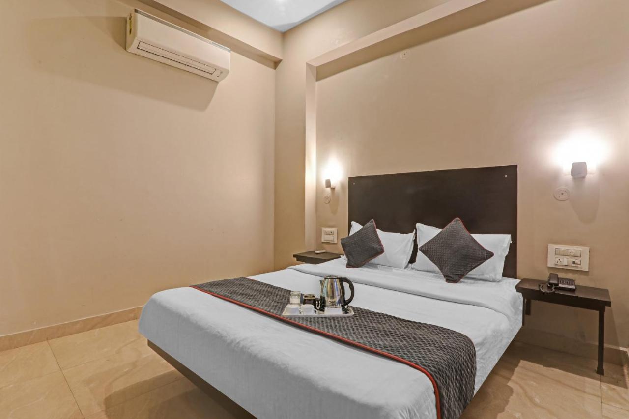 Super Townhouse Amaraa Hotel Near Phoenix Palassio Lucknow Zewnętrze zdjęcie