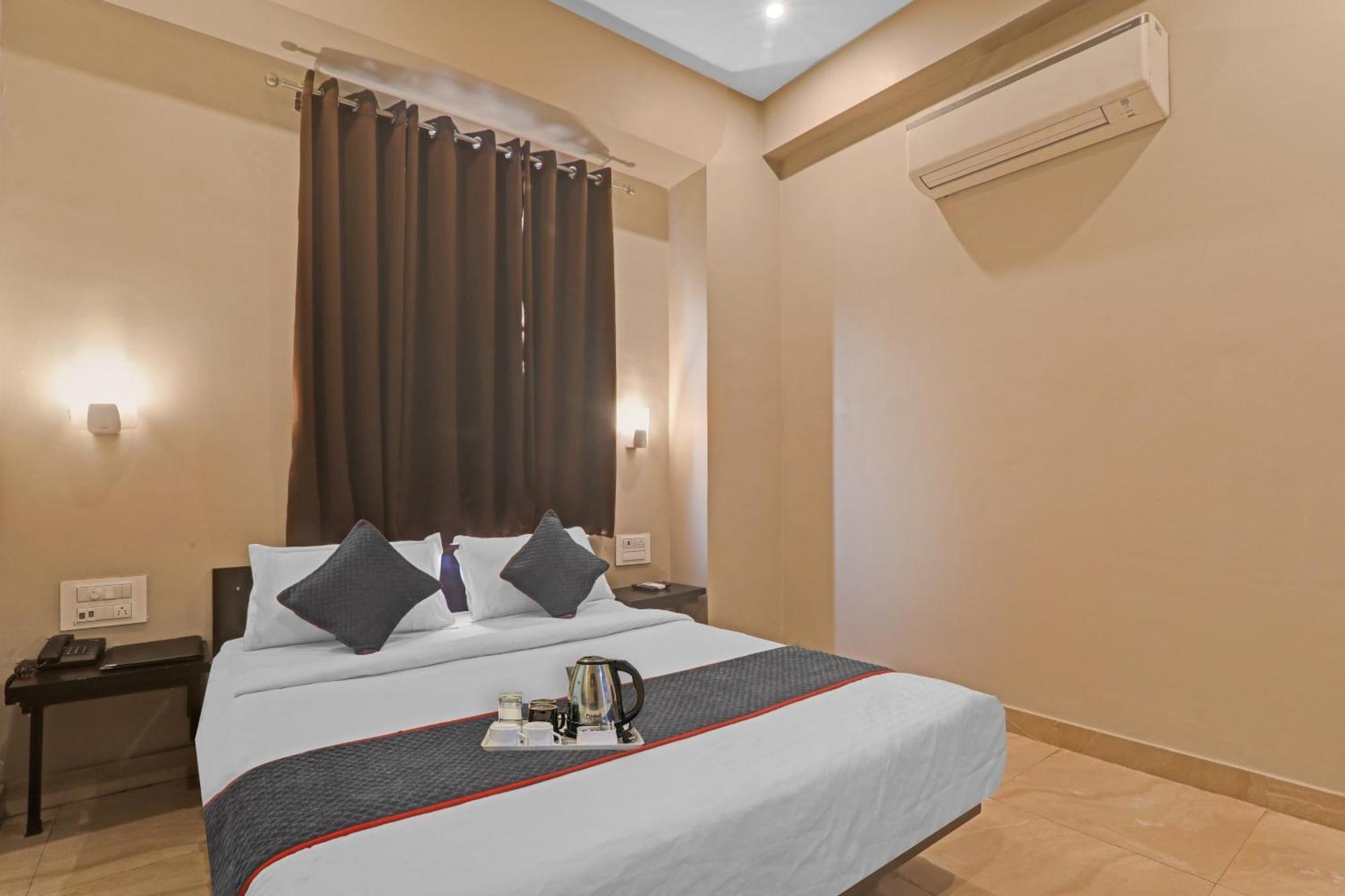 Super Townhouse Amaraa Hotel Near Phoenix Palassio Lucknow Zewnętrze zdjęcie